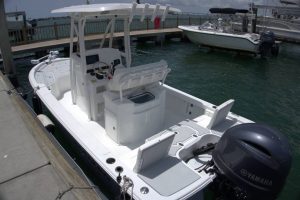 Boat 6 - 22ft SeaHunt Bay Boat-02